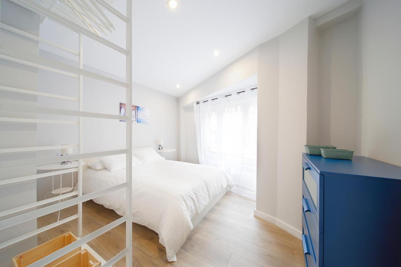 Centro-Nautico III Apartment Gijon Ngoại thất bức ảnh
