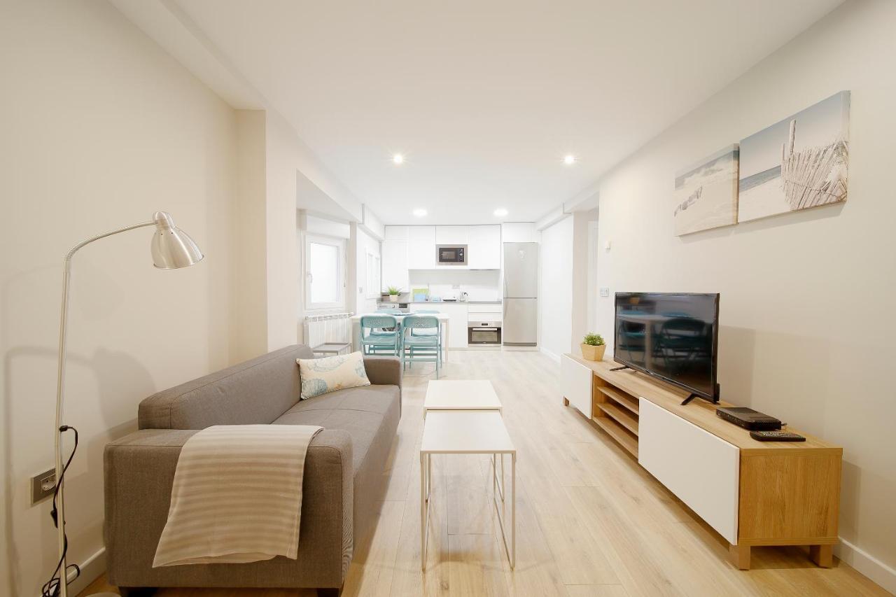 Centro-Nautico III Apartment Gijon Ngoại thất bức ảnh