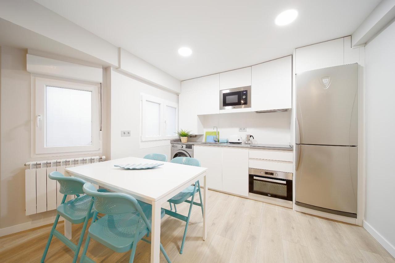Centro-Nautico III Apartment Gijon Ngoại thất bức ảnh