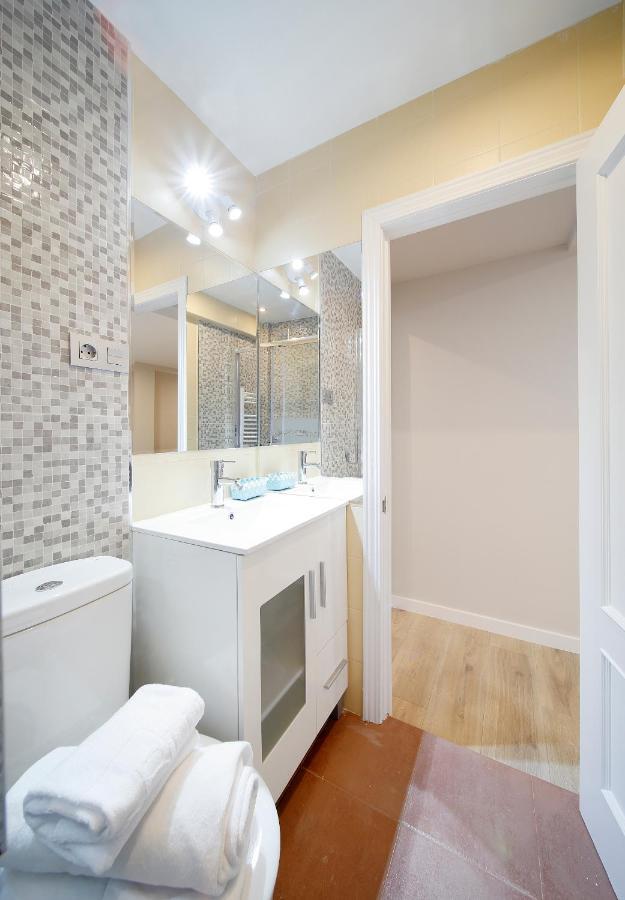 Centro-Nautico III Apartment Gijon Ngoại thất bức ảnh